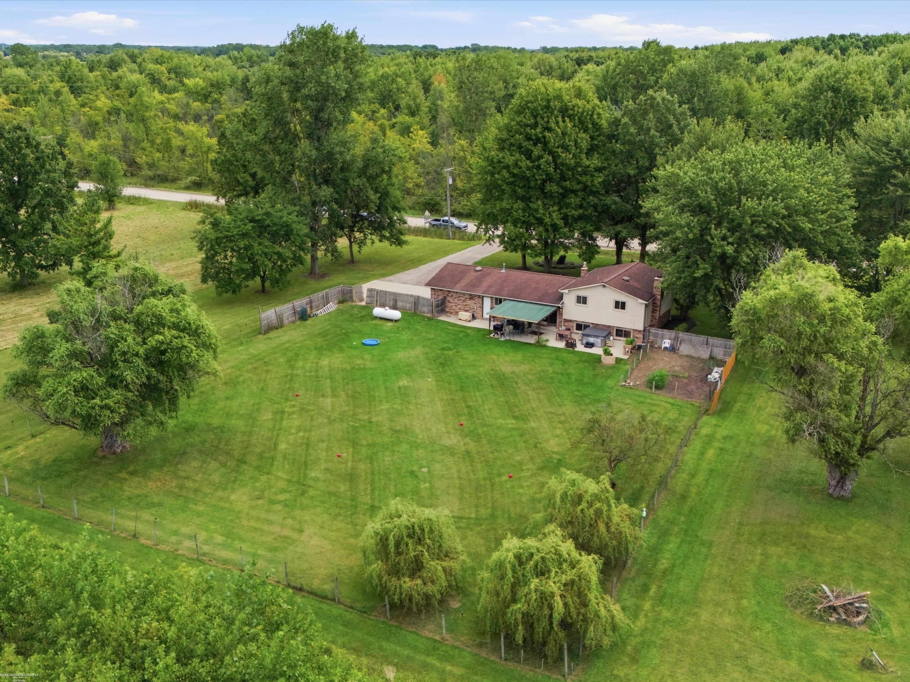61111 Ray Center Road Ray, MI 48096 - Photo 5 of 45 Gallery Image 5