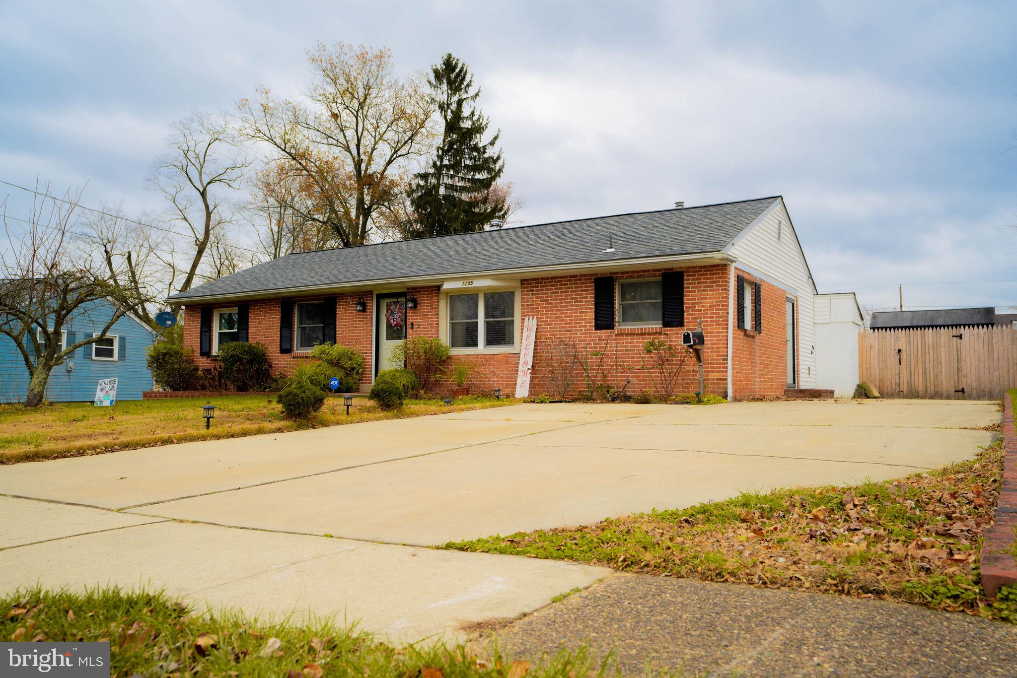 1105 Laurel Road Beverly, NJ 08010 - Photo 2 of 48 Gallery Image 2