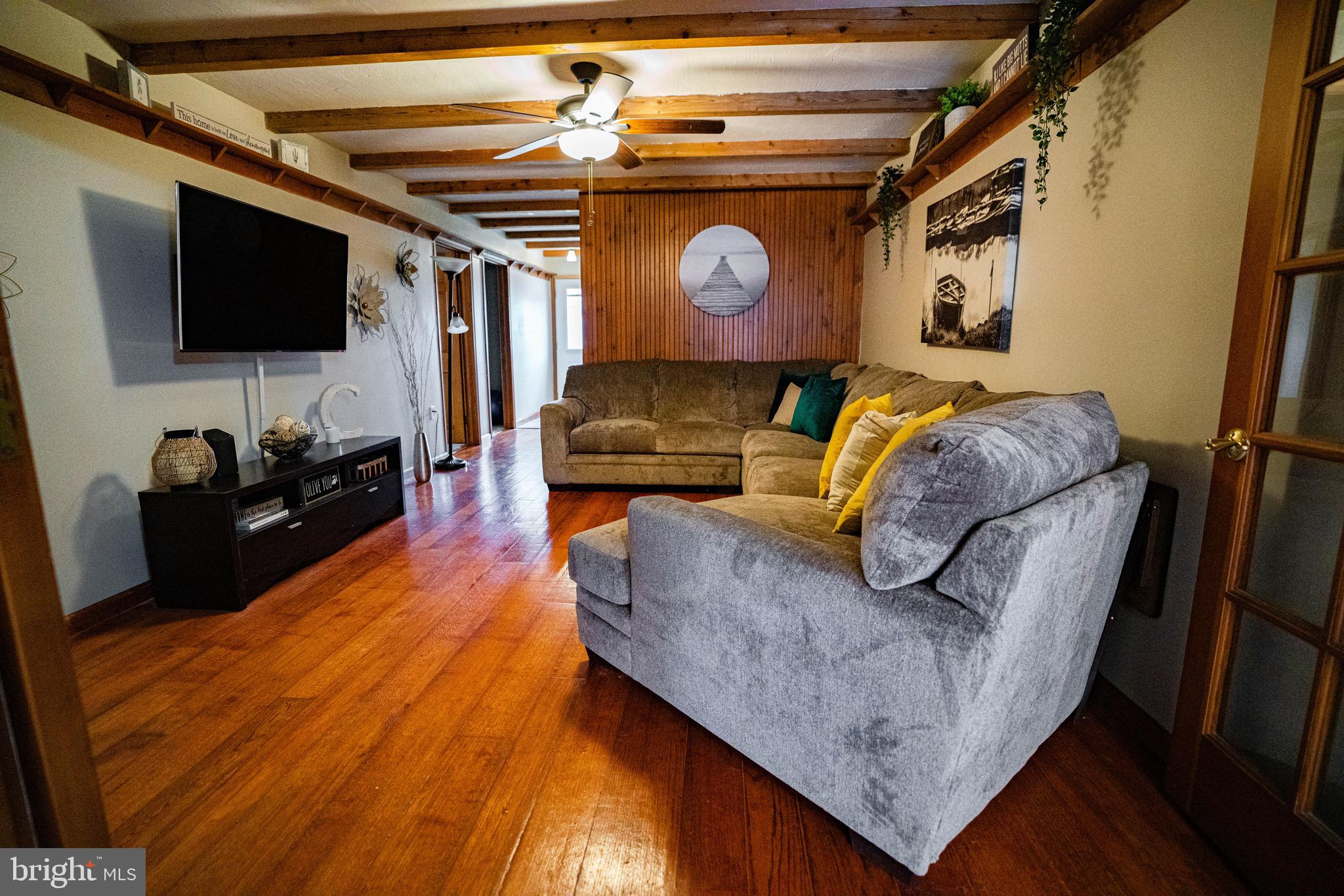 1105 Laurel Road Beverly, NJ 08010 - Photo 39 of 48 Gallery Image 39