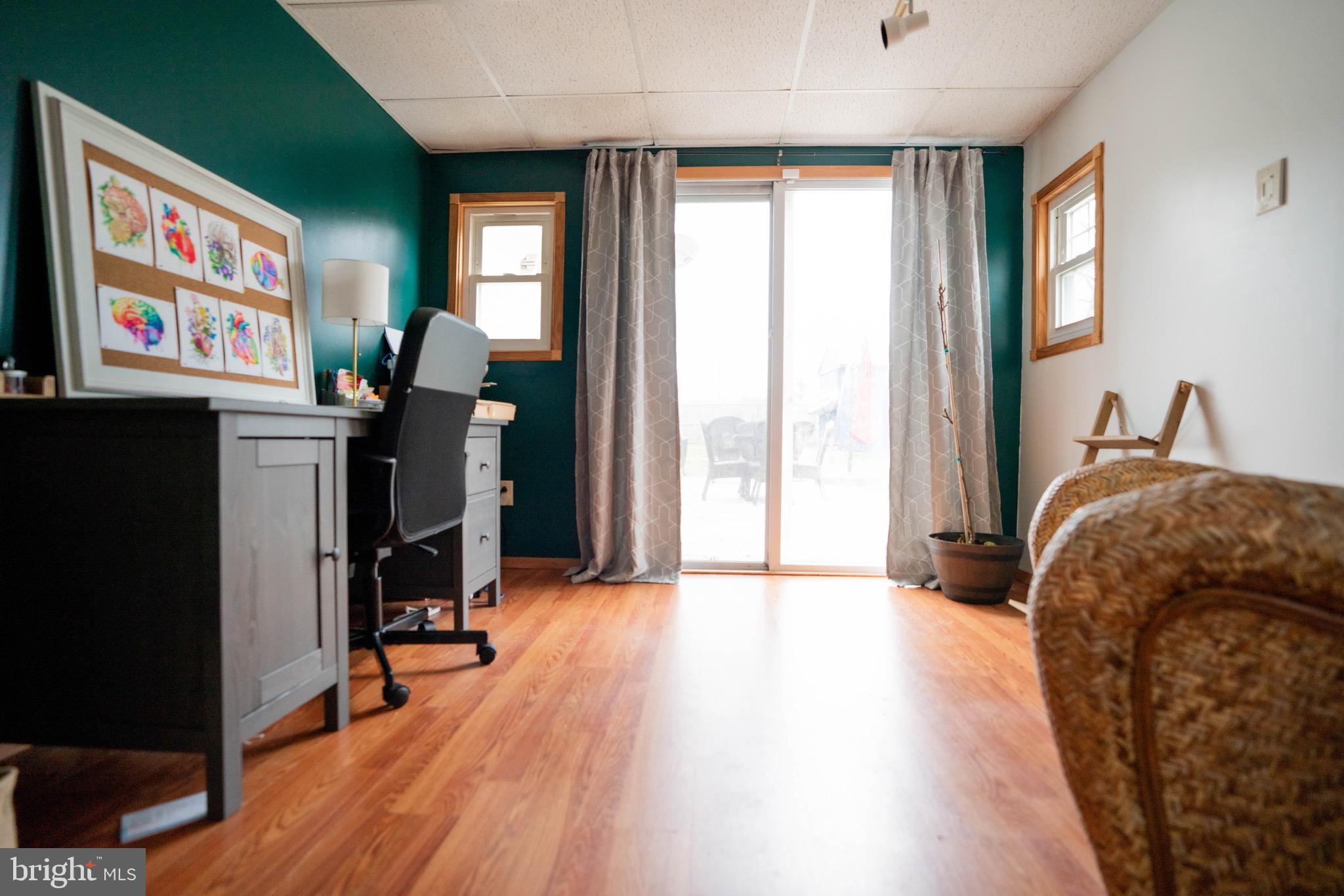 1105 Laurel Road Beverly, NJ 08010 - Photo 6 of 48 Gallery Image 6