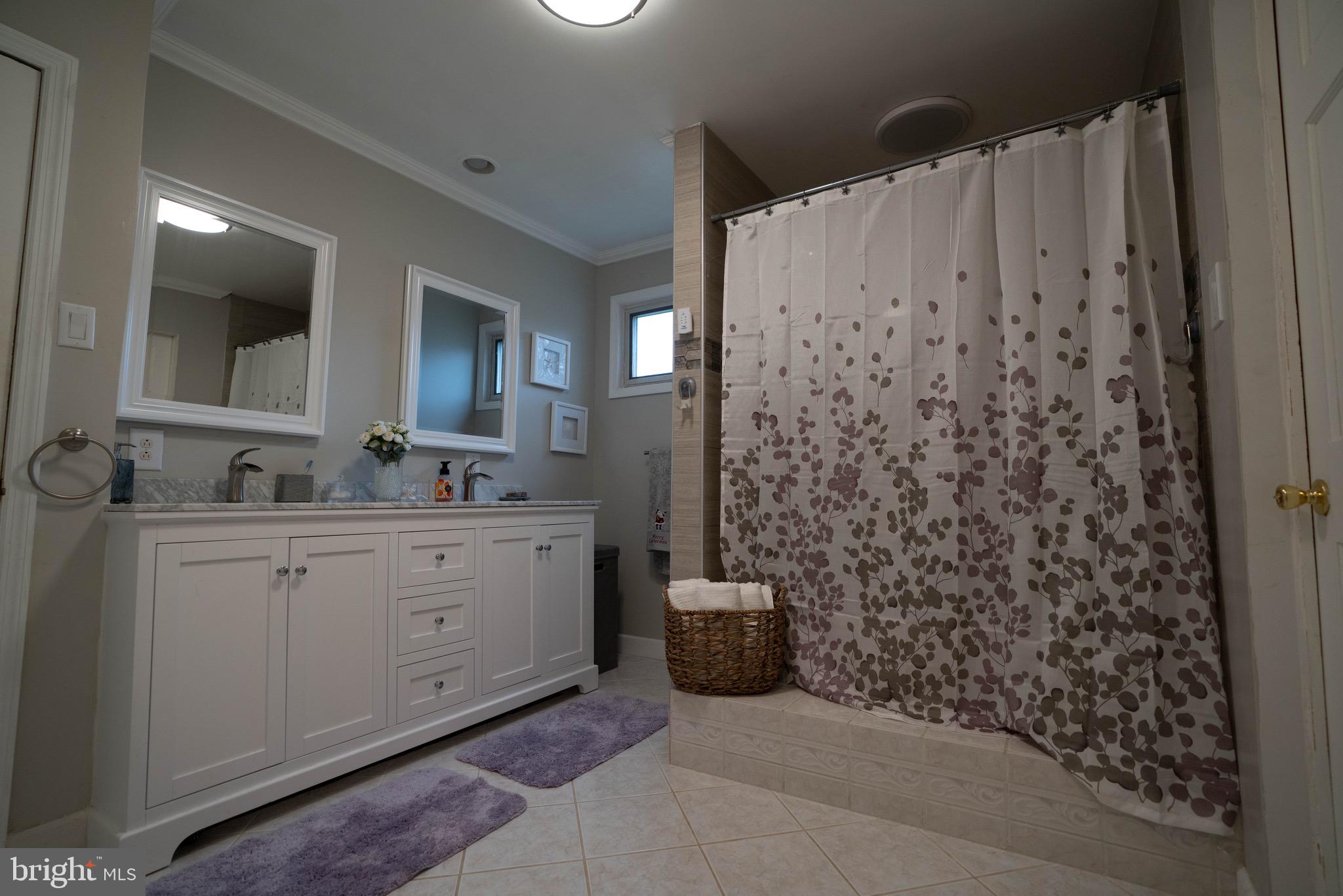 1105 Laurel Road Beverly, NJ 08010 - Photo 10 of 48 Gallery Image 10