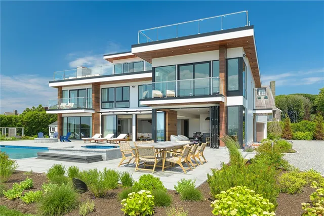 $200,000 | 511 Ocean Avenue, Newport, RI 02840