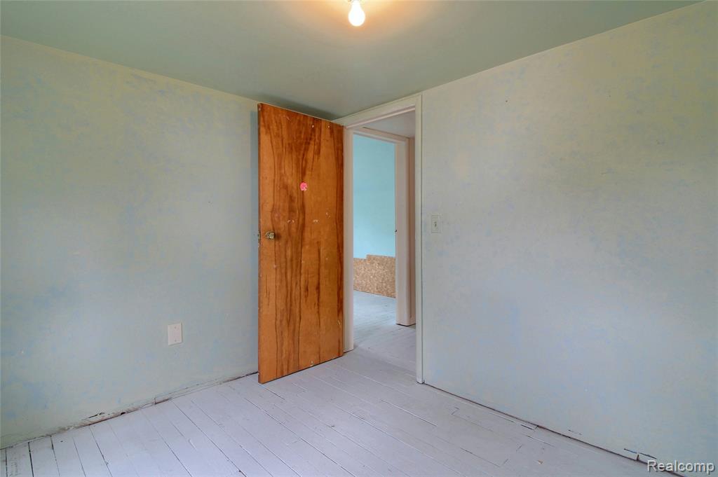 30977 West Road New Boston, MI 48164 - Photo 21 of 58 Gallery Image 21