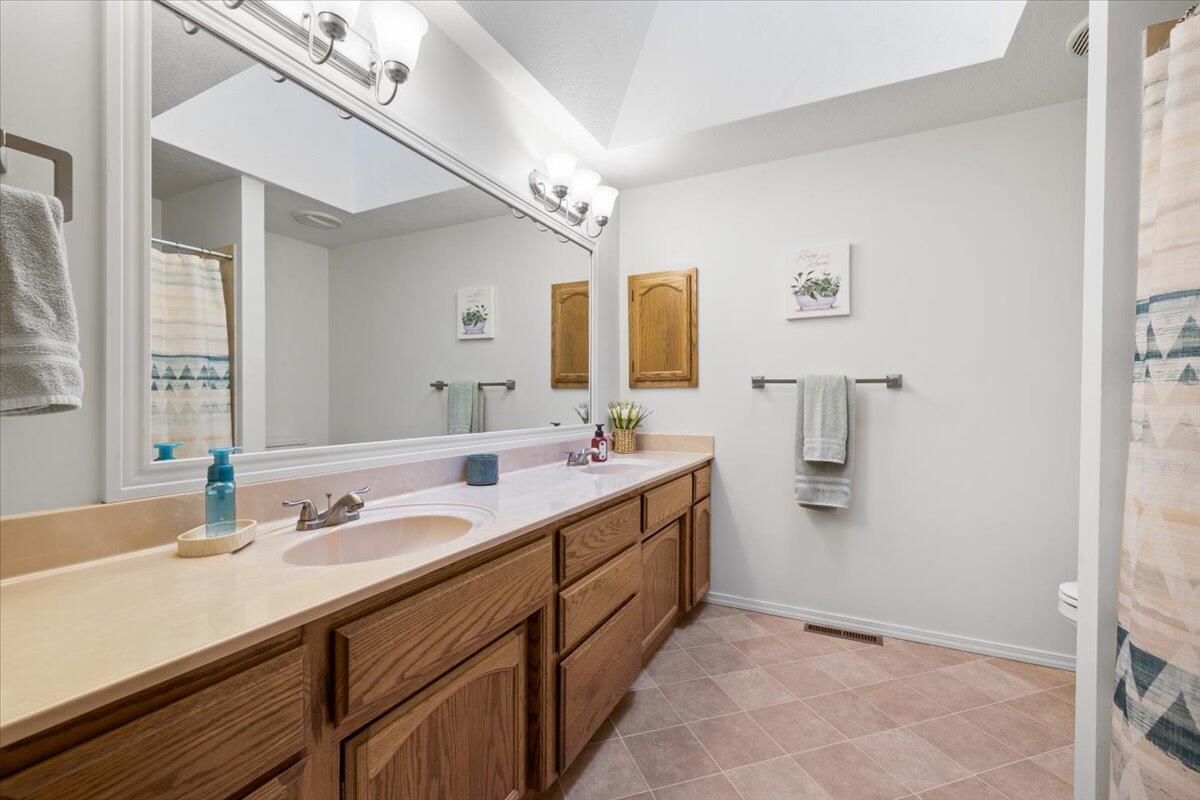 4267 Innsbruck Ridge Medford, OR 97504 - Photo 20 of 32 21-CI_0504