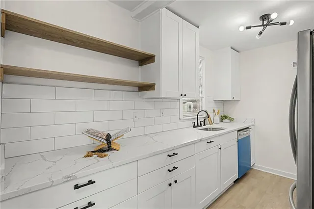 $425,000 | 5312 West 58th Street, Roeland Park, KS 66205