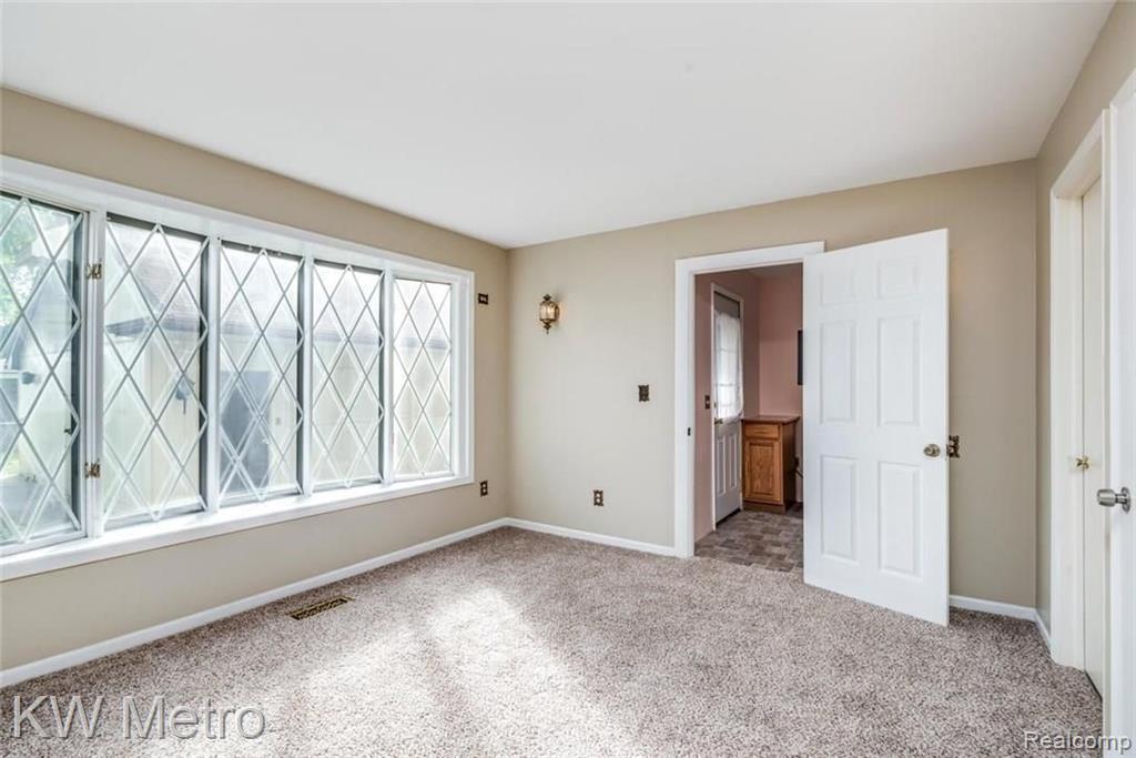 6574 North Gulley Road Dearborn Heights, MI 48127 - Photo 17 of 22