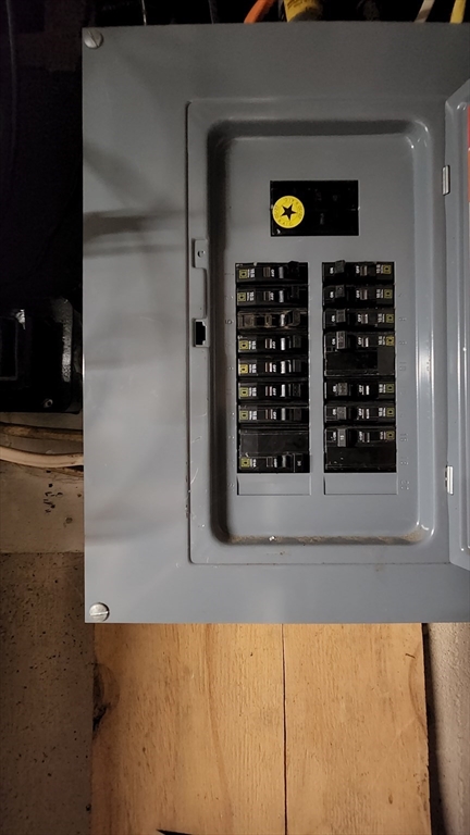 4 Fuller Road Attleboro, MA 02703 - Photo 13 of 16 a picture of a bench in front of a window