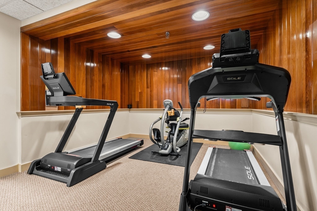 155 George Washington Boulevard, Unit 210 Hull, MA 02045 - Photo 38 of 42 a room with gym equipment
