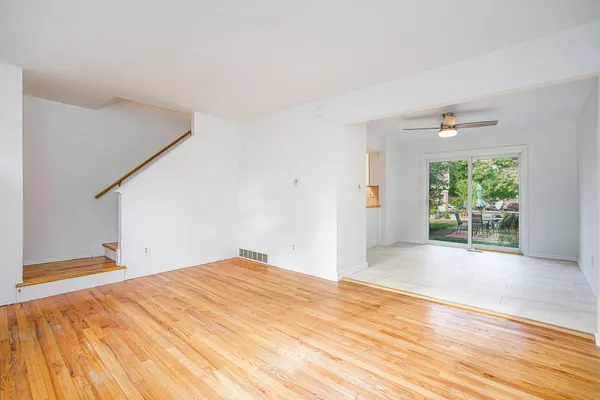 $172,500 | 3351 Williamsburg Road, Ann Arbor, MI 48108
