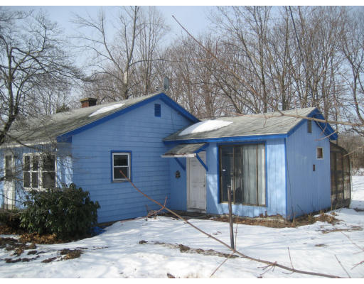 111 Rolling Acres Road Lunenburg, MA 01462 - Photo 3 of 3 Gallery Image 3