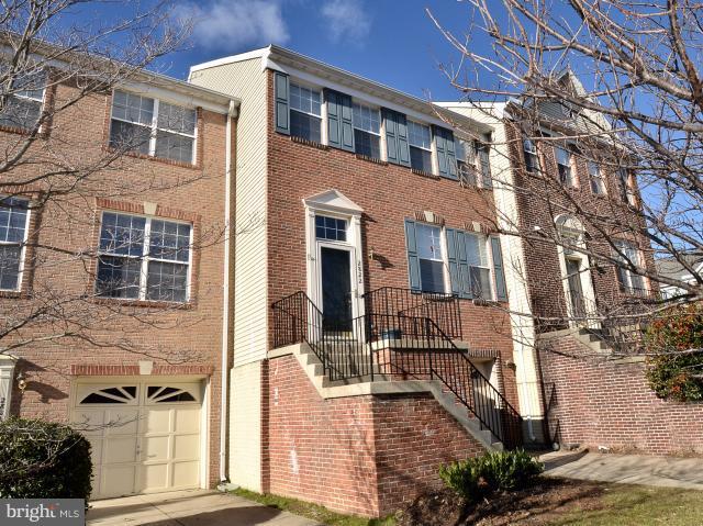 2822 Roesh Way Vienna, VA 22181 - Photo 22 of 29 Exterior (Front)