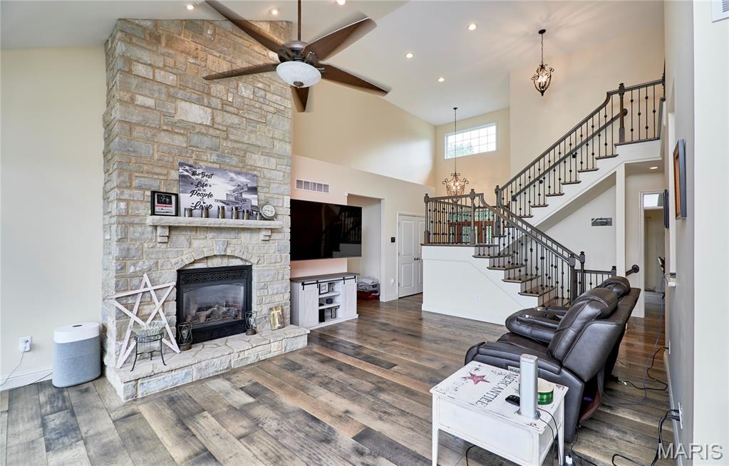 999 St Marys Road Villa Ridge, MO 63089 - Photo 11 of 91 Gallery Image 11