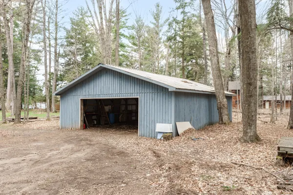 $625,000 | 8457 East Amber Lk Road, Minocqua, WI 54538