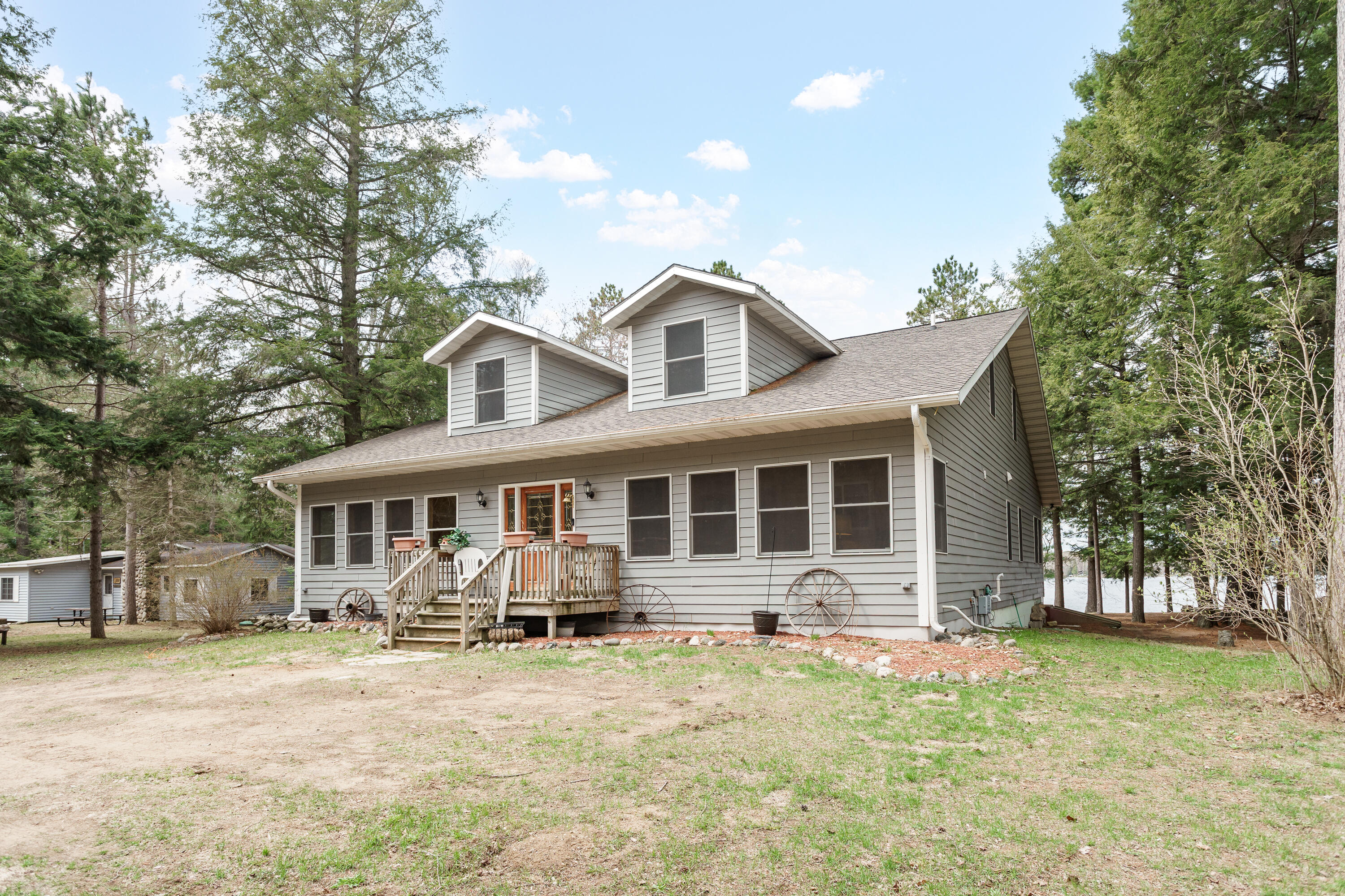 8457 East Amber Lk Road Minocqua, WI 54538 - Photo 3 of 81 3