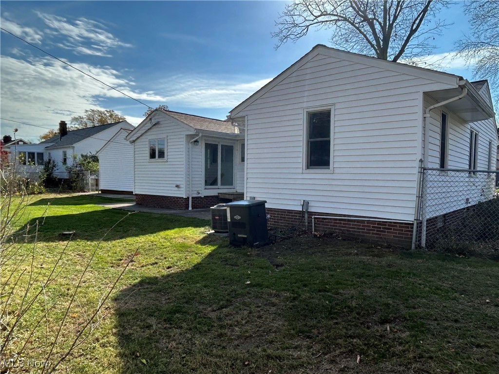 9550 West Moreland Road Parma, OH 44129 - Photo 31 of 32 Gallery Image 31