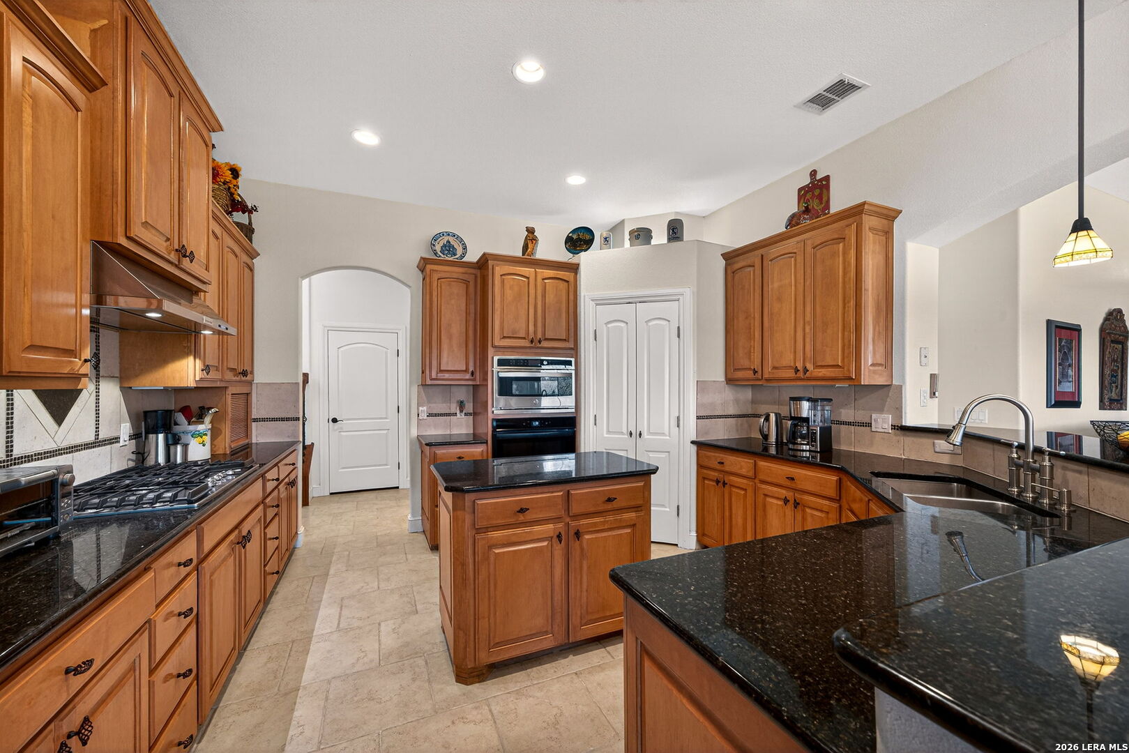 1017 Star Ridge Spring Branch, TX 78070 - Photo 10 of 44