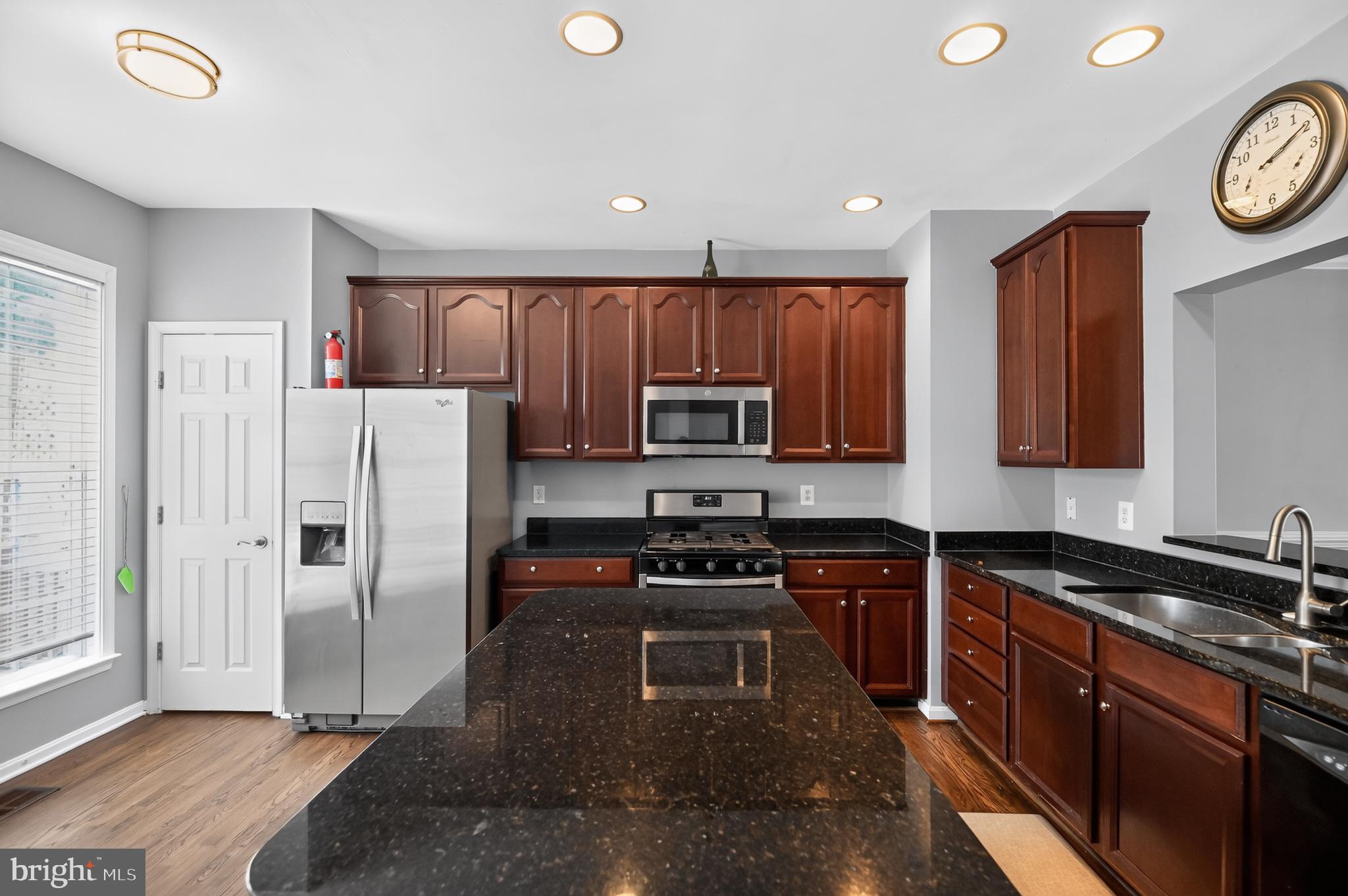 9179 Furey Road Lorton, VA 22079 - Photo 8 of 29
