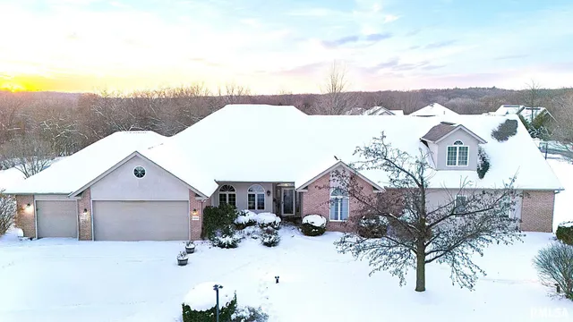 $484,000 | 11801 North Deerfield Drive, Dunlap, IL 61525