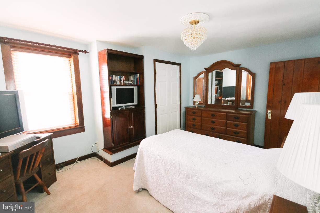 1416 Pleasant Valley Road Westminster, MD 21158 - Photo 11 of 30 Bedroom