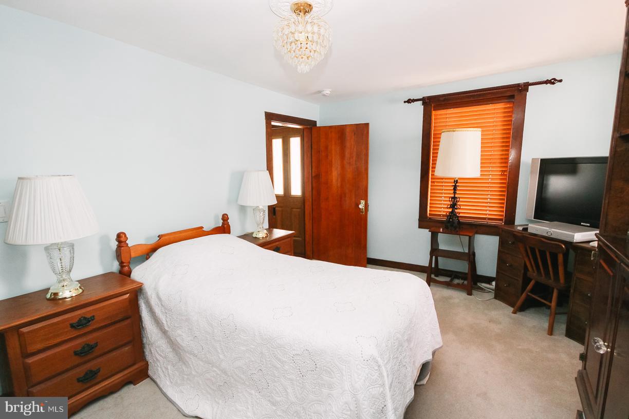 1416 Pleasant Valley Road Westminster, MD 21158 - Photo 12 of 30 Bedroom