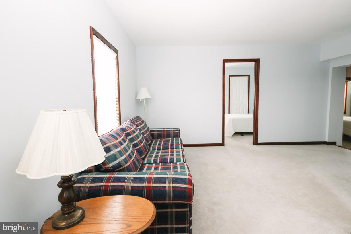1416 Pleasant Valley Road Westminster, MD 21158 - Photo 19 of 30 Interior (General)