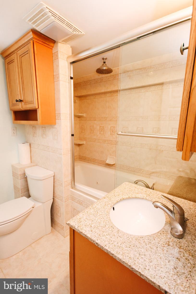 1416 Pleasant Valley Road Westminster, MD 21158 - Photo 26 of 30 Bath