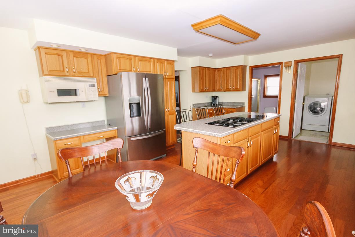 1416 Pleasant Valley Road Westminster, MD 21158 - Photo 4 of 30 Kitchen