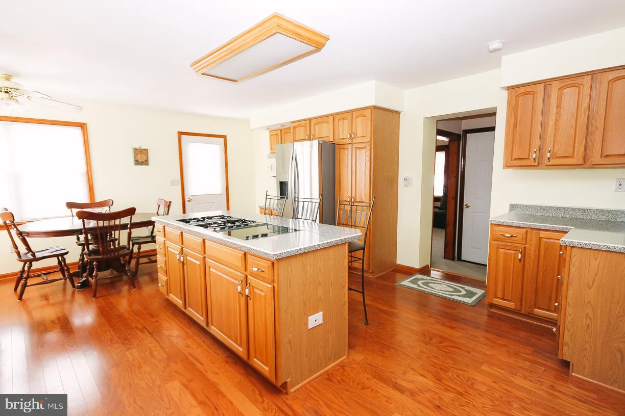 1416 Pleasant Valley Road Westminster, MD 21158 - Photo 5 of 30 Kitchen