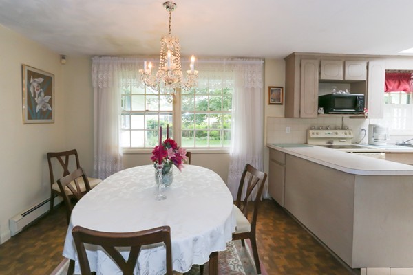 7 Antrim Road Peabody, MA 01960 - Photo 11 of 28 Gallery Image 11