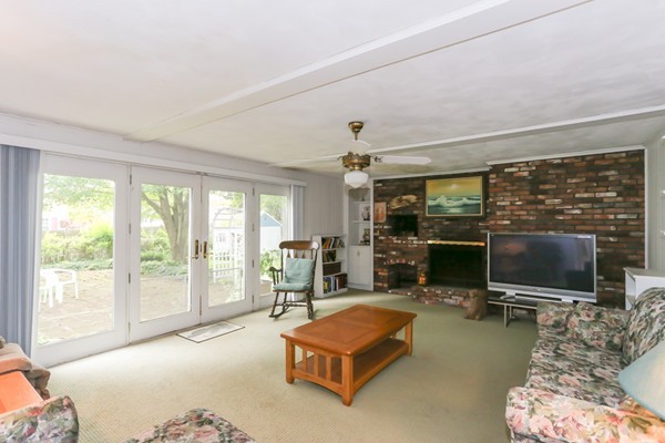 7 Antrim Road Peabody, MA 01960 - Photo 7 of 28 Gallery Image 7