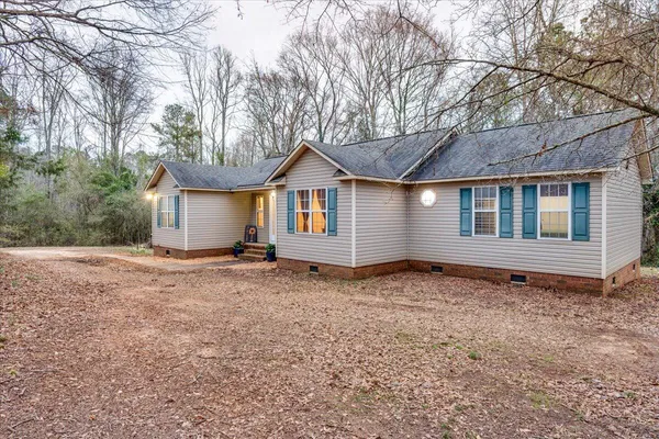 $293,000 | 1061 Highway 25, Edgefield, SC 29824