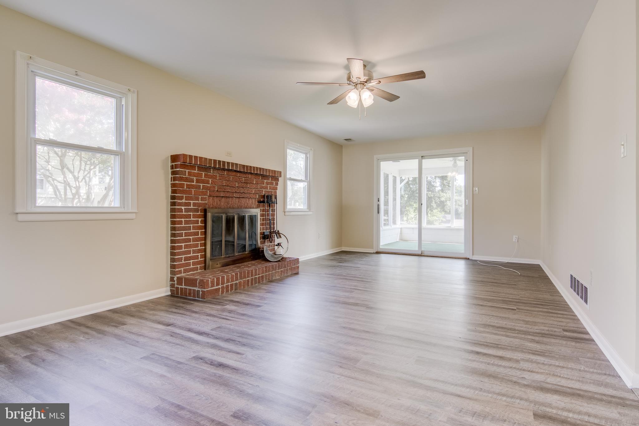 5953 Hunt Club Road Elkridge, MD 21075 - Photo 5 of 40 Gallery Image 5