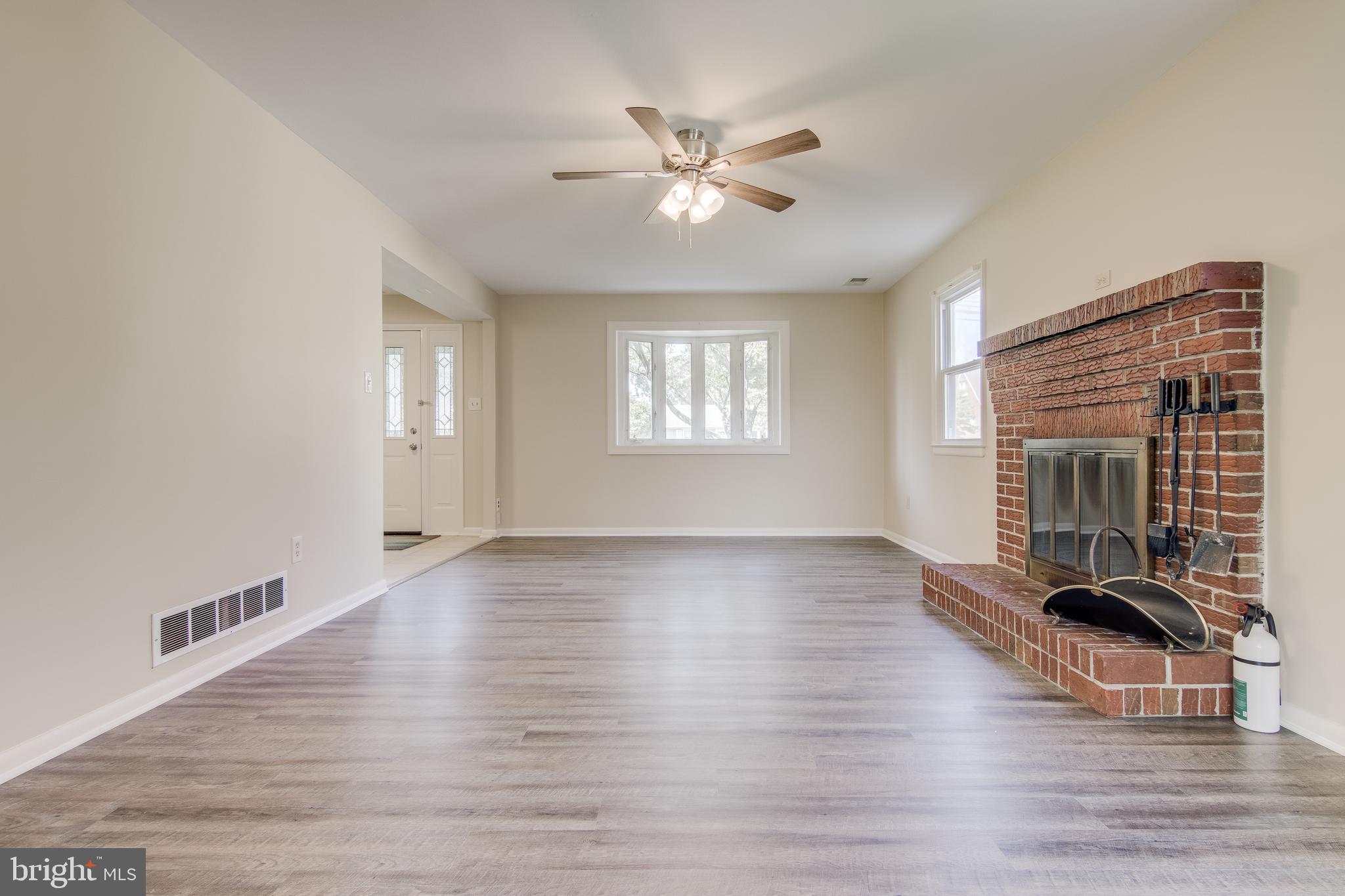 5953 Hunt Club Road Elkridge, MD 21075 - Photo 7 of 40 Gallery Image 7
