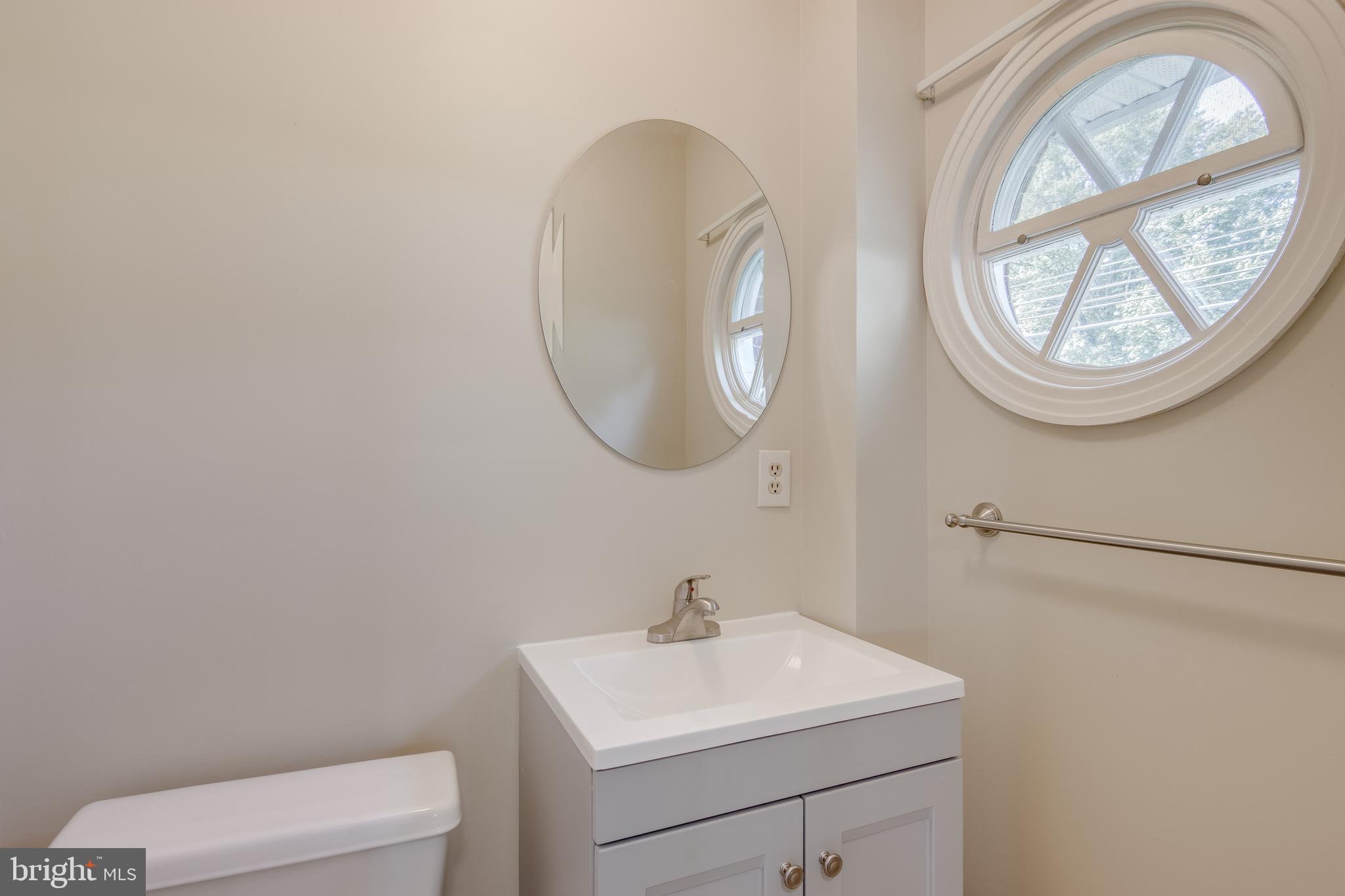 5953 Hunt Club Road Elkridge, MD 21075 - Photo 9 of 40 Gallery Image 9