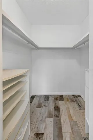 $1,049,900 | 1884 Southpointe Drive, Sarasota, FL 34231