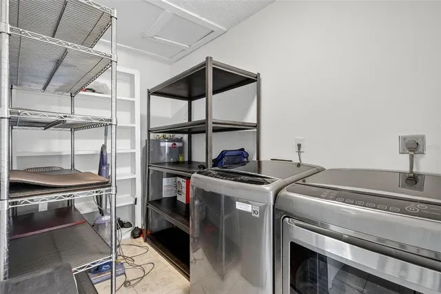 $1,049,900 | 1884 Southpointe Drive, Sarasota, FL 34231