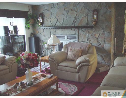 10 Pine Tree Road Old Bridge, NJ 08857 - Photo 2 of 8 Gallery Image 2
