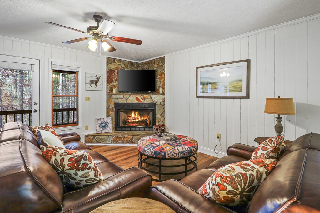 274 The Forest Road Blue Ridge, GA 30513 - Photo 5 of 59 Gallery Image 5
