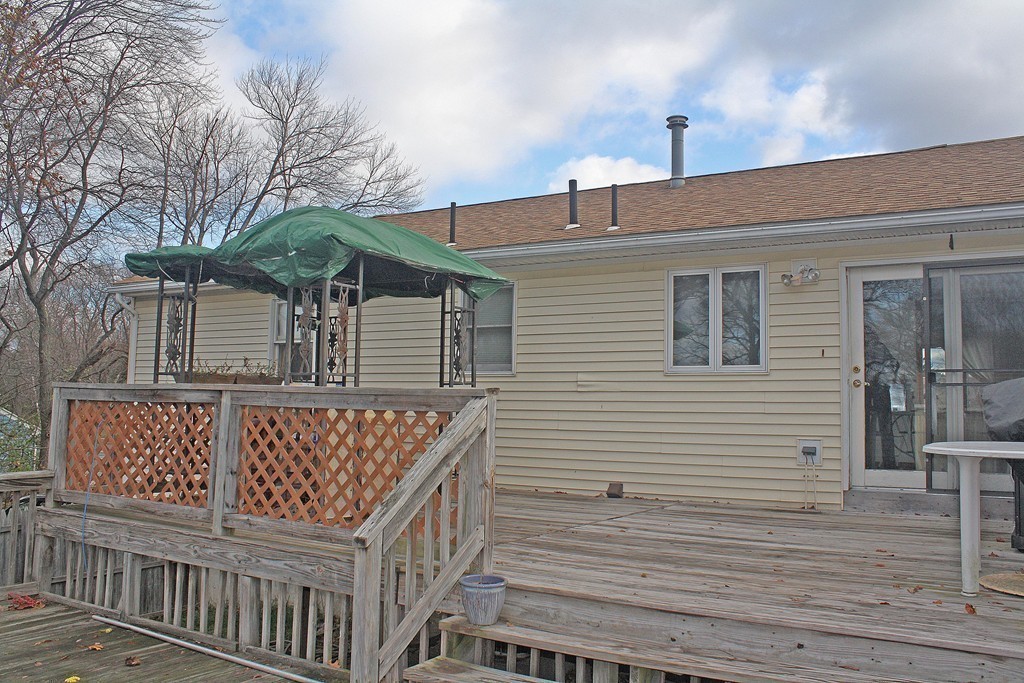 820 Parker Street Springfield, MA 01129 - Photo 27 of 29 Gallery Image 27