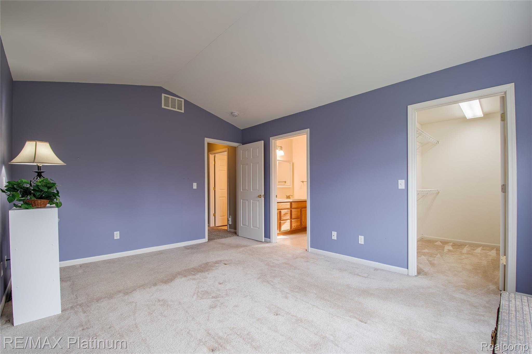 439 Otter Run Road Holly, MI 48442 - Photo 15 of 39 439 Otter Run HDR13.jpg