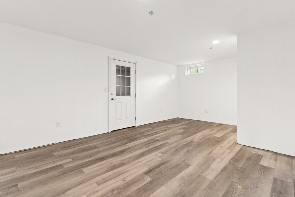44 Highland Street, Unit 4 Lowell, MA 01852 - Photo 34 of 42