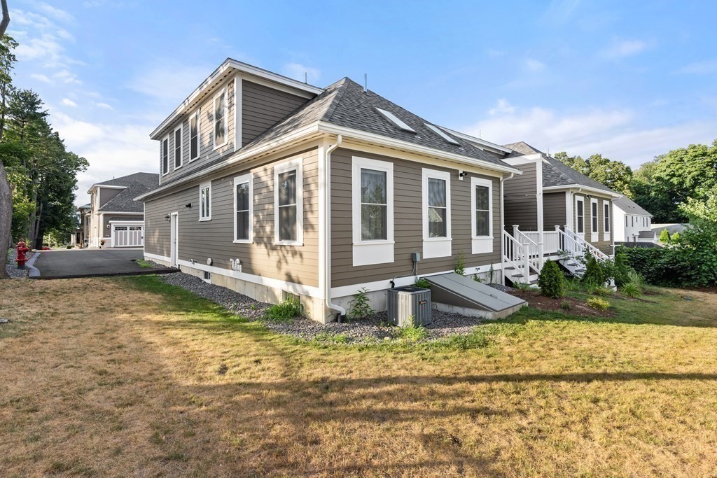 44 Highland Street, Unit 4 Lowell, MA 01852 - Photo 41 of 42