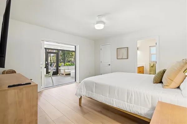 $12,000 | 2641 Hyde Park Street, Sarasota, FL 34239