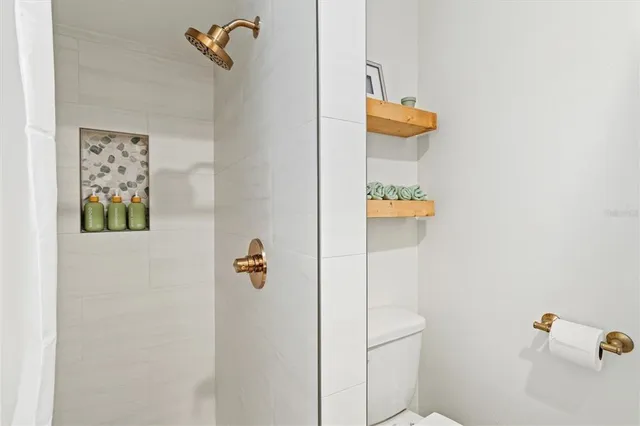 $12,000 | 2641 Hyde Park Street, Sarasota, FL 34239