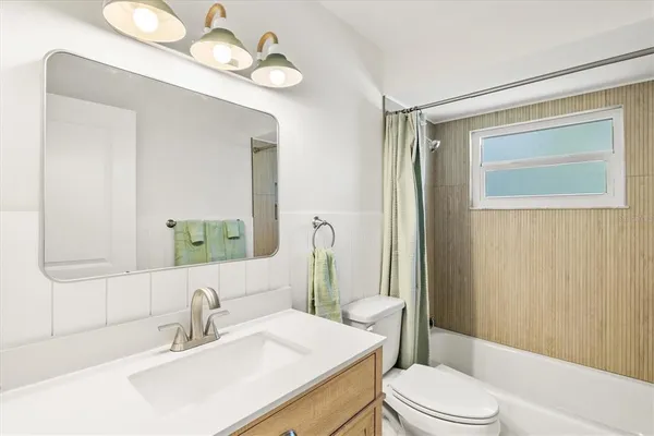 $12,000 | 2641 Hyde Park Street, Sarasota, FL 34239