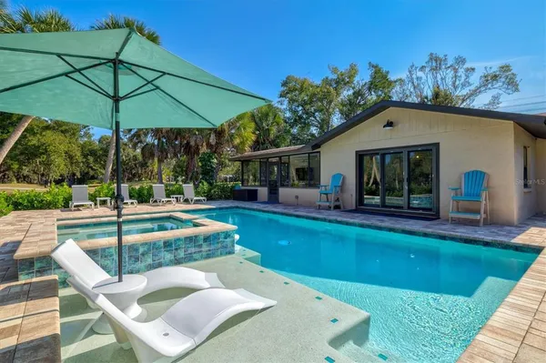 $12,000 | 2641 Hyde Park Street, Sarasota, FL 34239