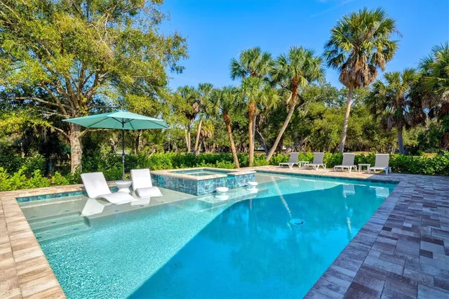 $12,000 | 2641 Hyde Park Street, Sarasota, FL 34239