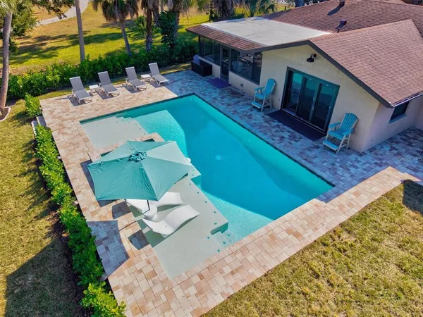 $12,000 | 2641 Hyde Park Street, Sarasota, FL 34239