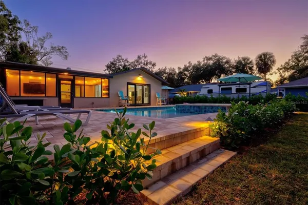 $12,000 | 2641 Hyde Park Street, Sarasota, FL 34239