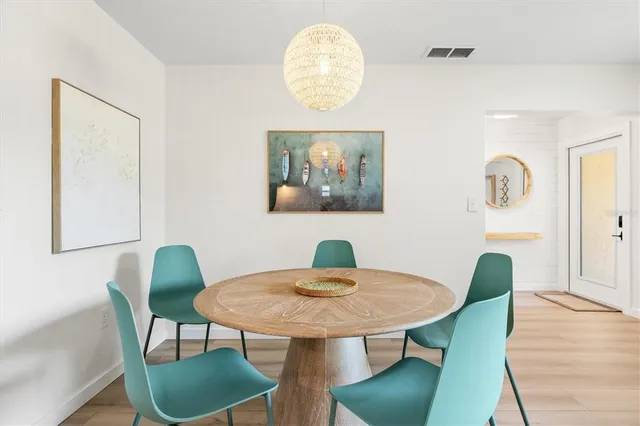 $12,000 | 2641 Hyde Park Street, Sarasota, FL 34239